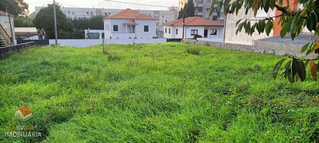 S0212025Land plot for house construction